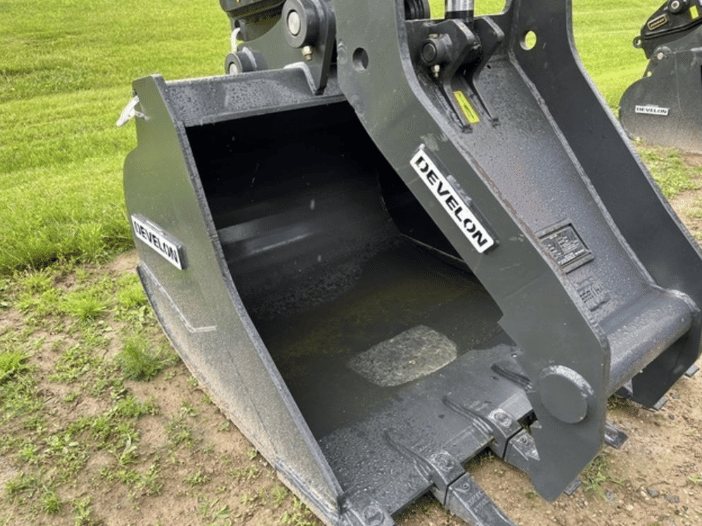 Geith  Thumb Equipment Image0