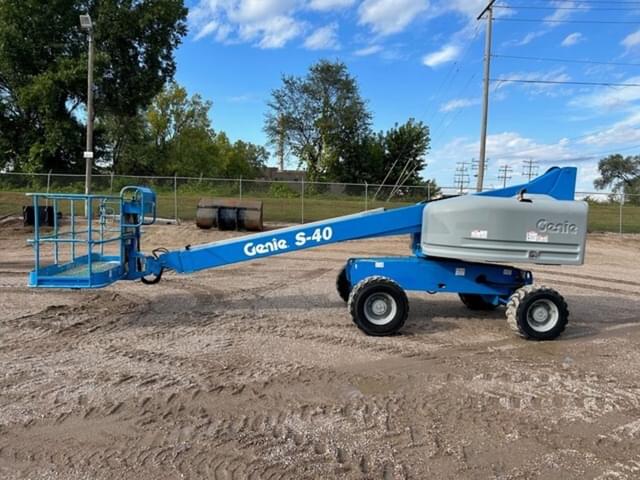 Image of Genie S-40 equipment image 1