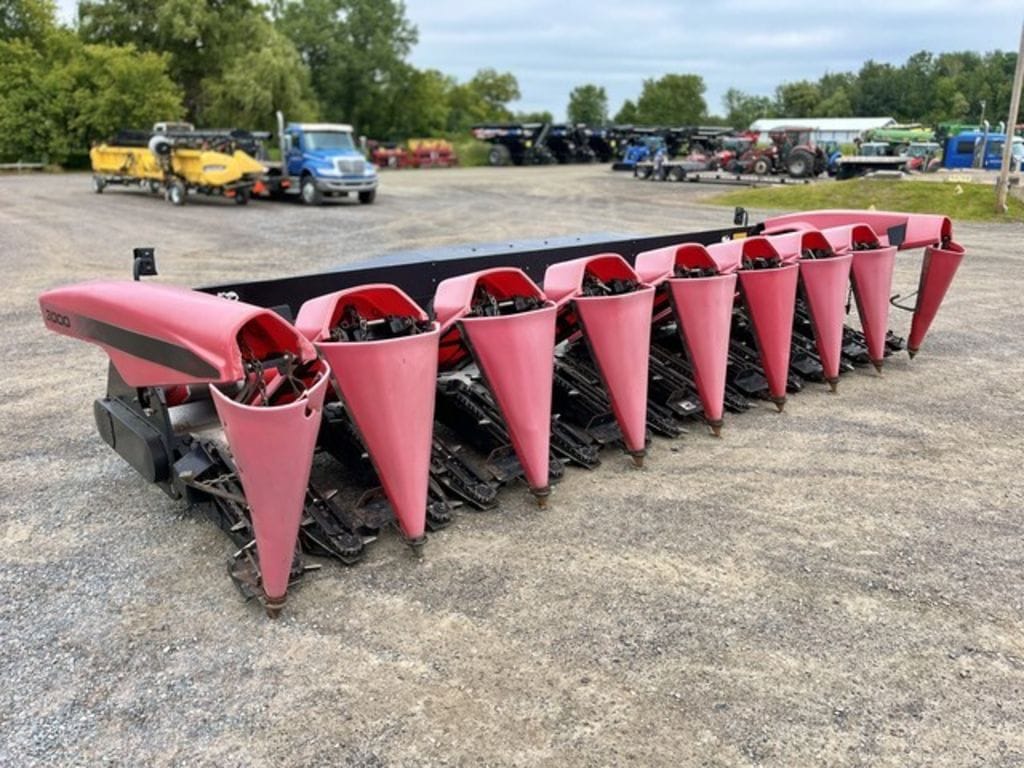 Gleaner 3000 Equipment Image0