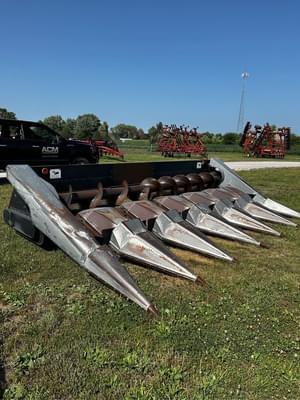 Gleaner Hugger Image