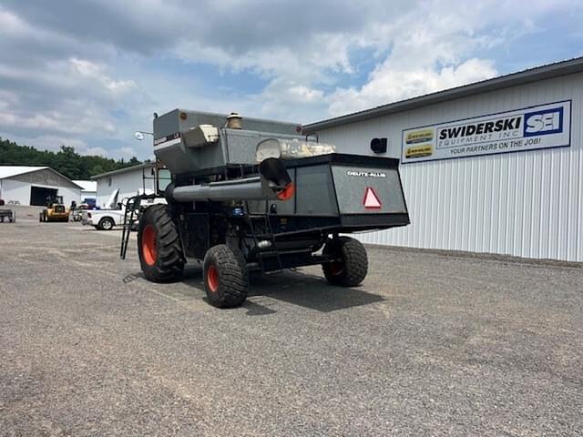 Image of Gleaner L3 equipment image 1
