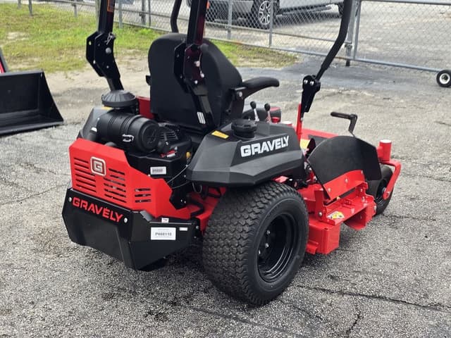 Image of Gravely Pro-Turn 148 equipment image 2