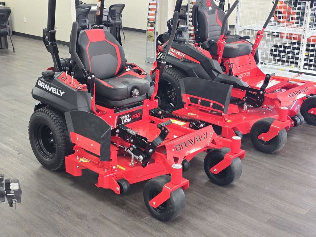 Image of Gravely Pro-Turn 148 Image 1