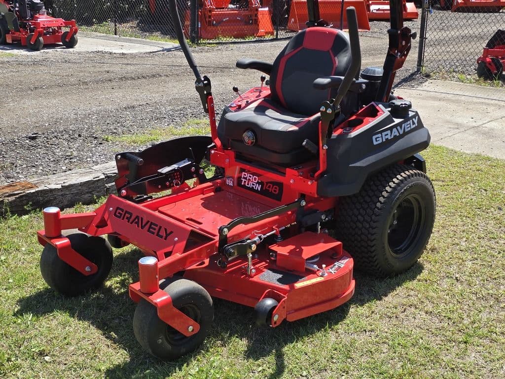 Image of Gravely Pro-Turn 148 Image 1