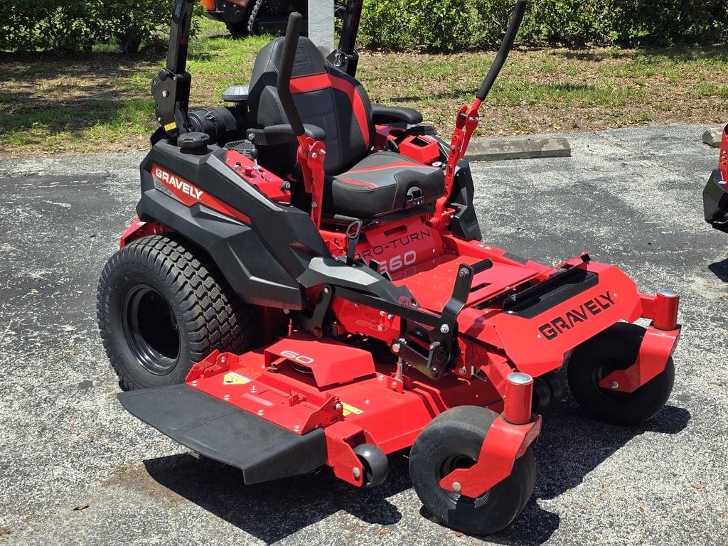 Image of Gravely Pro-Turn 560 Primary image