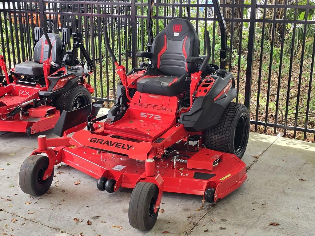 Image of Gravely Pro-Turn 672 Image 0