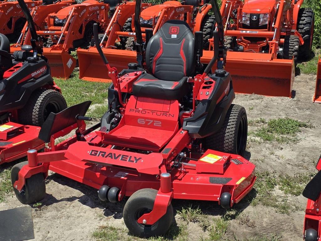 Image of Gravely Pro-Turn 672 Image 1