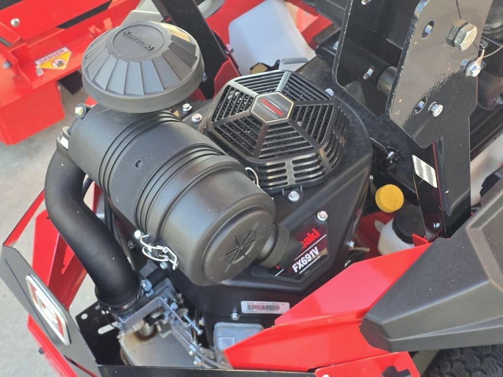 Image of Gravely Pro-Turn ZX48 Image 1