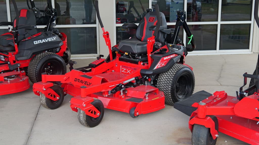 Image of Gravely Pro-Turn ZX 52 Image 1