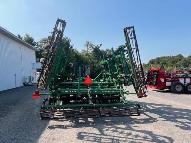 Image of Great Plains 2400TM equipment image 3