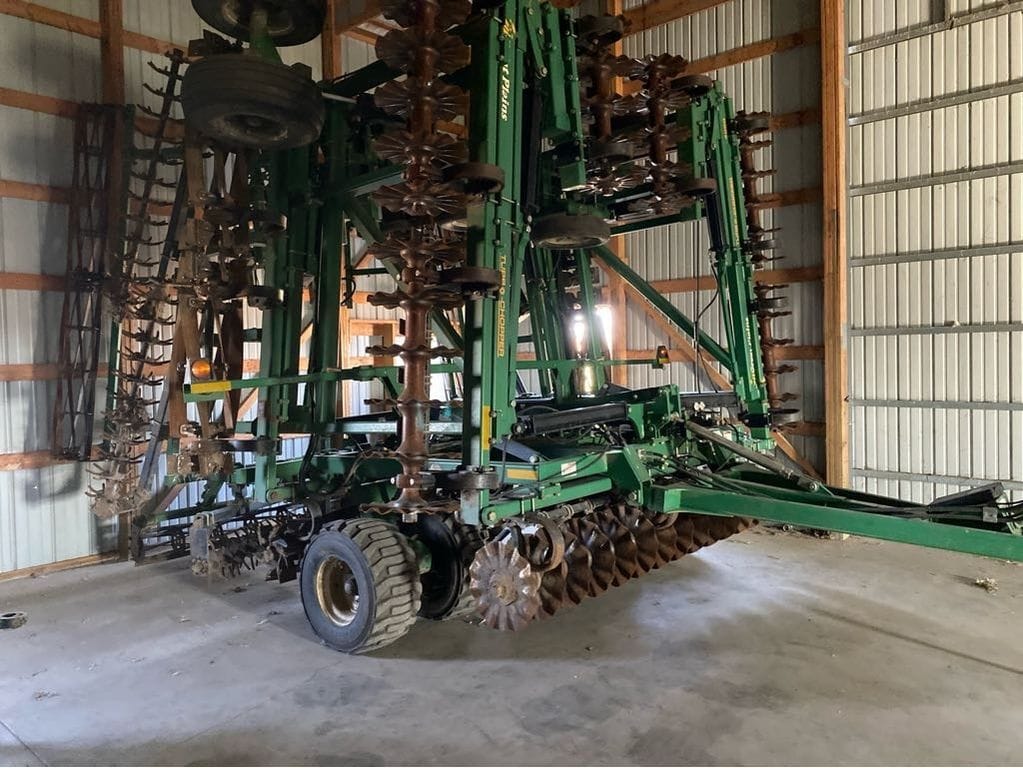 Great Plains 4000TC Equipment Image0