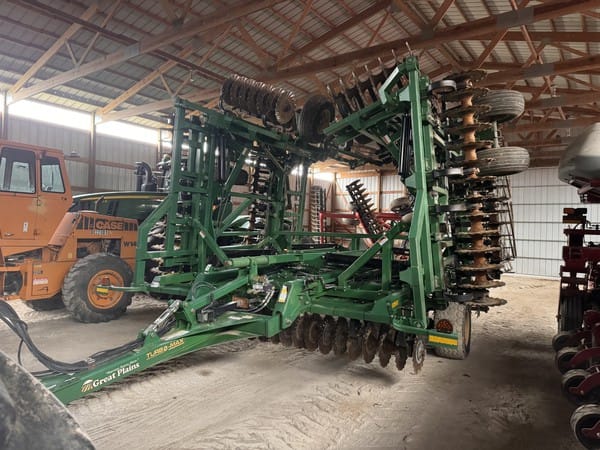 Main image Great Plains 4000TM