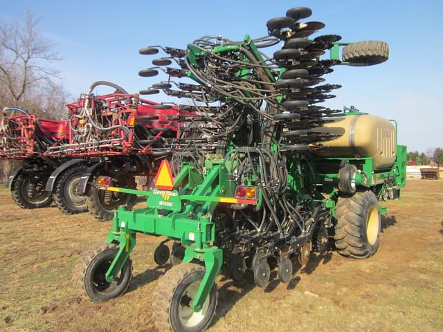 Image of Great Plains NTA2007 equipment image 3