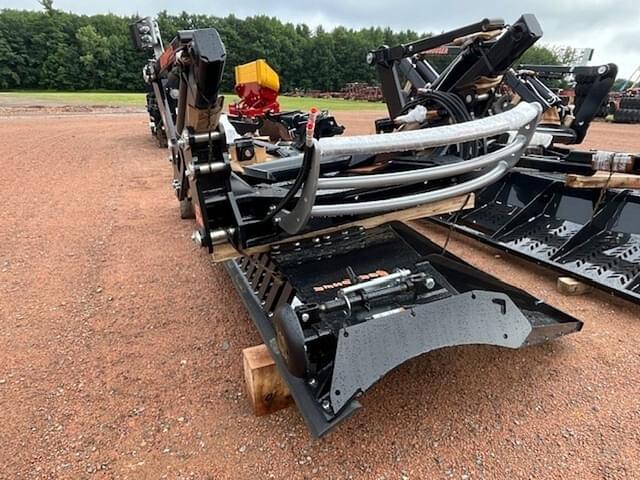 Image of Grouser Ag Pro SS16 equipment image 1