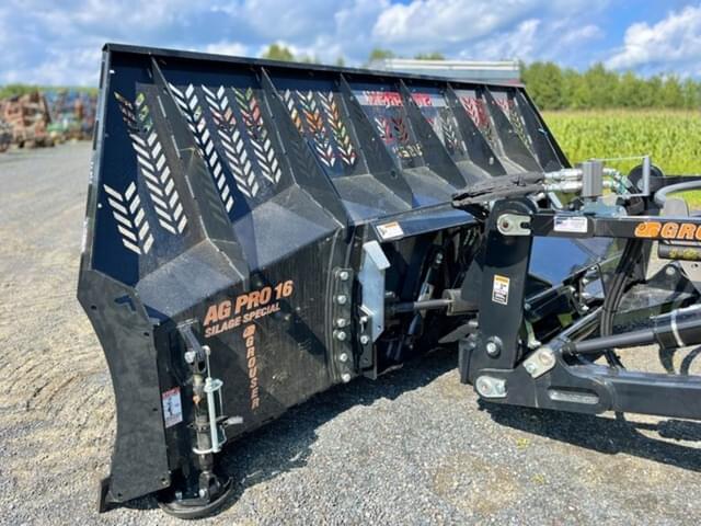 Image of Grouser Ag Pro SS16 equipment image 2