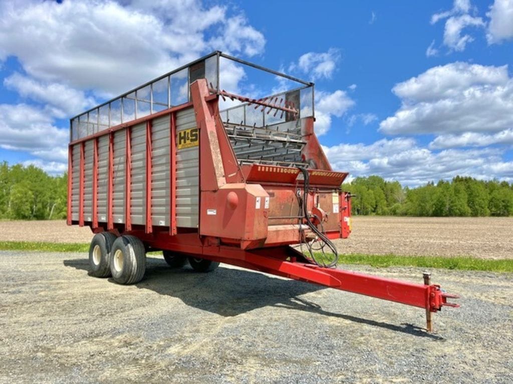 1994 H&S 7+4 Equipment Image0