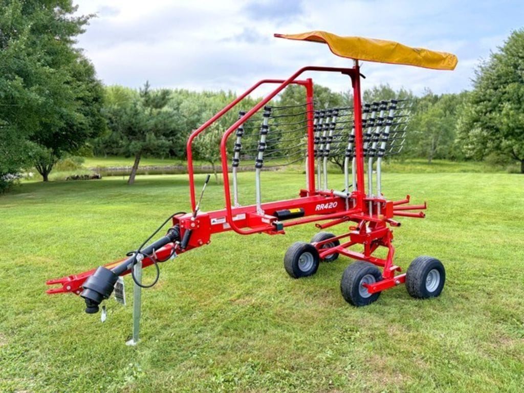 2022 H&S RR420 Equipment Image0