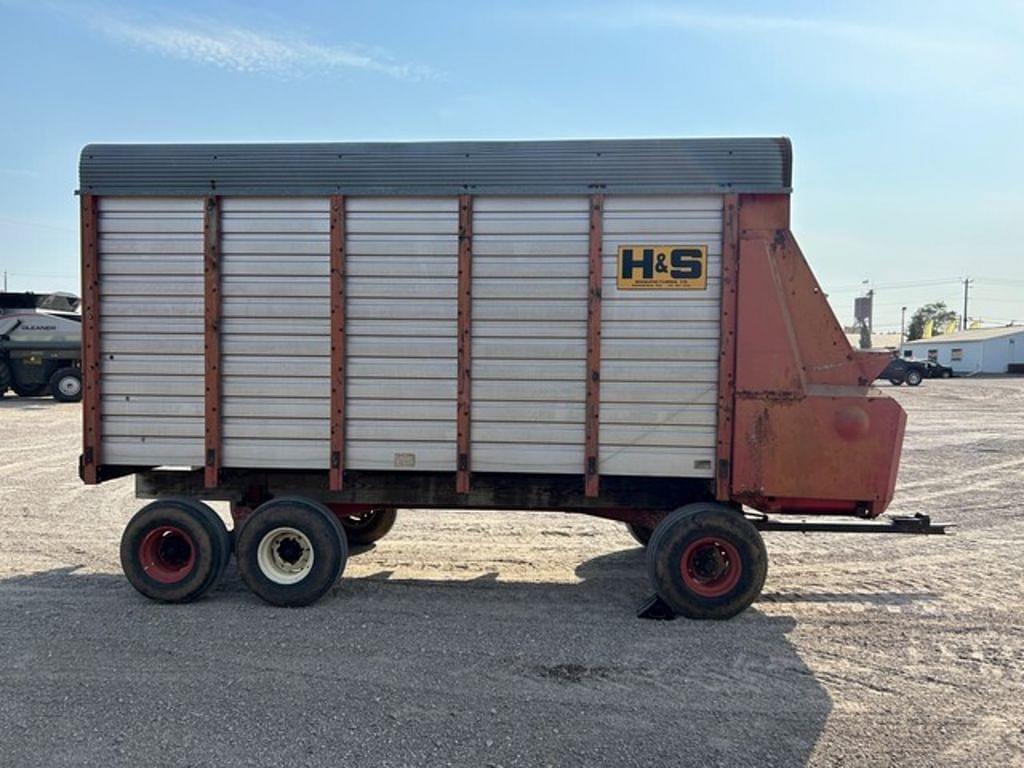 Image of H&S Super 7+4 Image 0