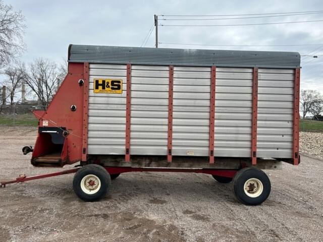 Image of H&S Super 7+4 equipment image 2