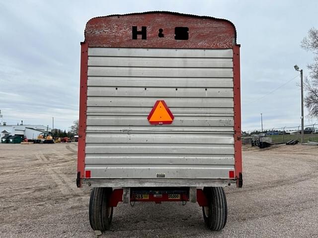 Image of H&S Super 7+4 equipment image 3
