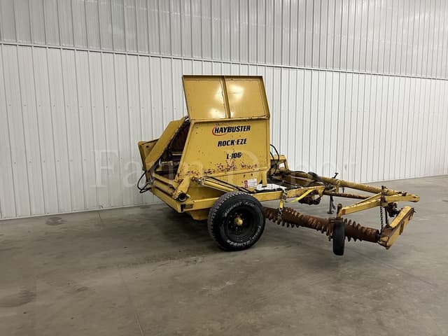 Image of Haybuster H-106 equipment image 2