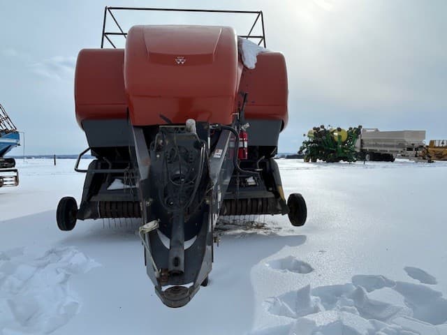 Image of Hesston 2190 equipment image 2