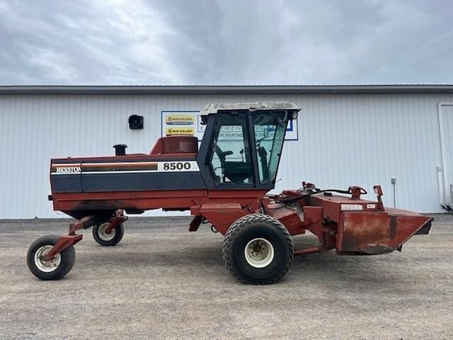 Image of Hesston 8500 equipment image 1