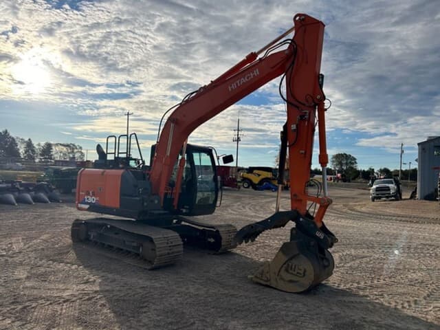 Image of Hitachi ZX130-6N equipment image 2