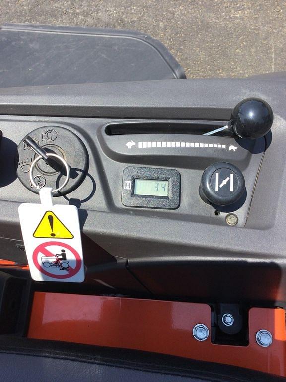 Image of Husqvarna Z254F Image 1