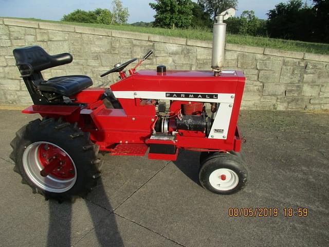 Image of International Harvester 706 equipment image 1