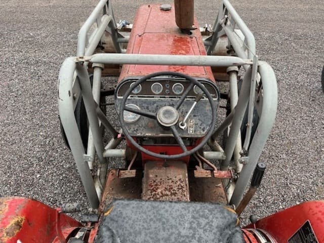 Image of International Harvester 454 equipment image 4