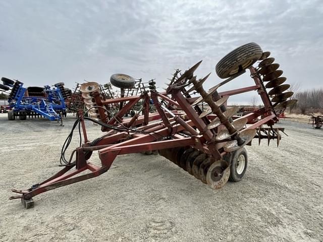 Image of International Harvester 490 equipment image 1