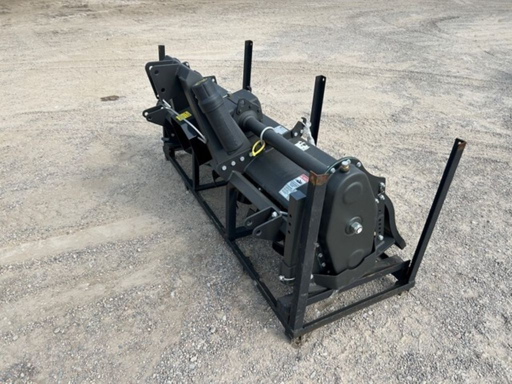 2025 IronCraft UM-56 Equipment Image0