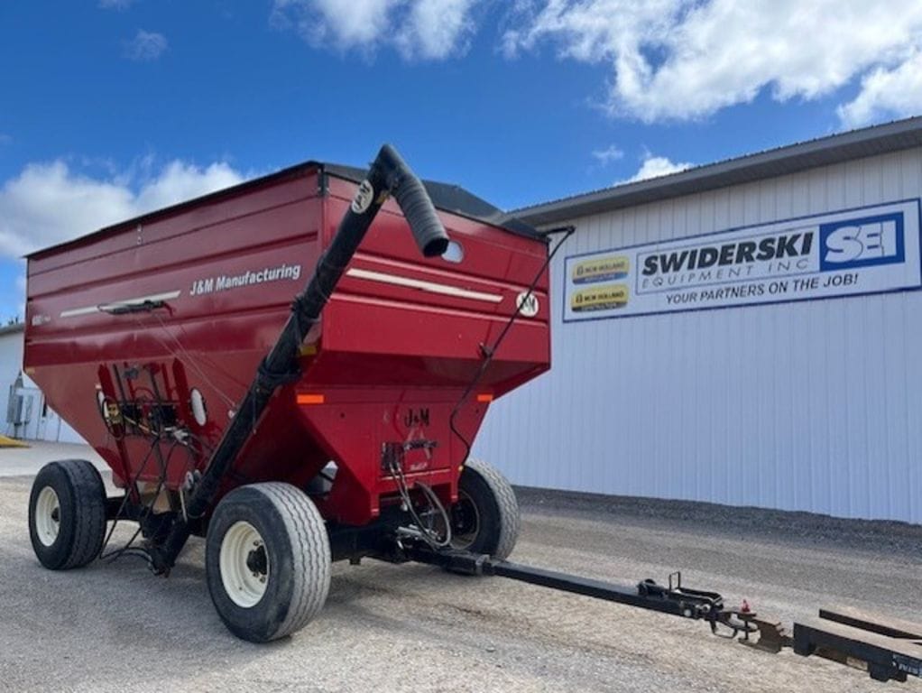 J&M 680/760 Equipment Image0