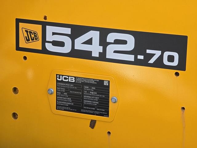 Image of JCB 542-70 Agri Plus equipment image 4