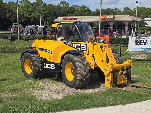 Image of JCB 542-70 Agri Plus equipment image 1