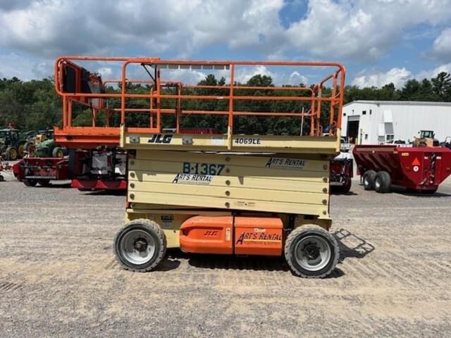 Image of JLG 4069LE equipment image 4
