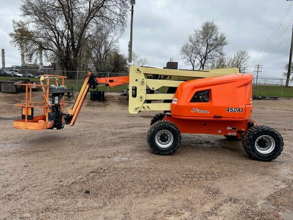 Image of JLG 450AJ Image 1