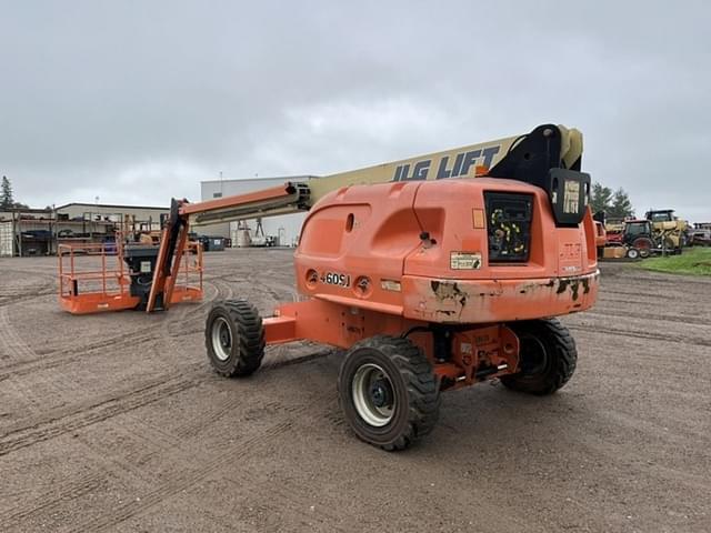 Image of JLG 460SJ equipment image 2