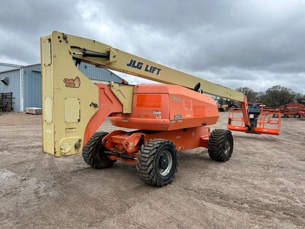 Image of JLG 800A Image 1