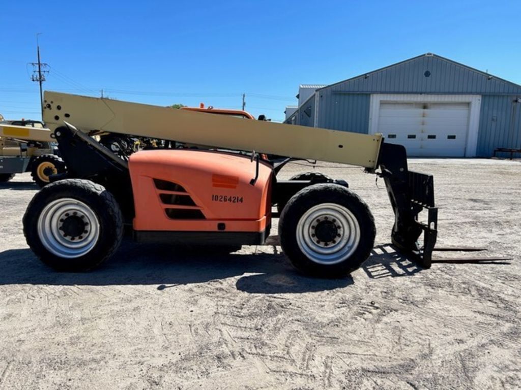 JLG G6-42A Equipment Image0