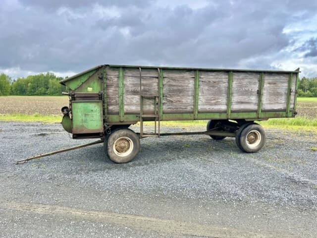 Image of John Deere 122 equipment image 2