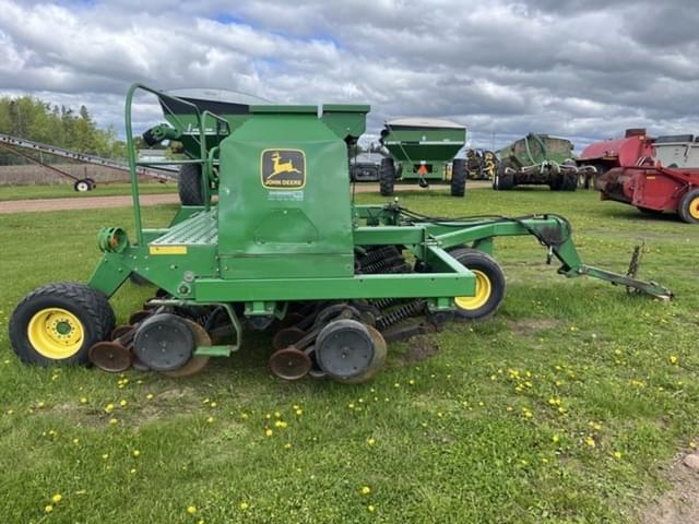 Image of John Deere 1560 equipment image 3