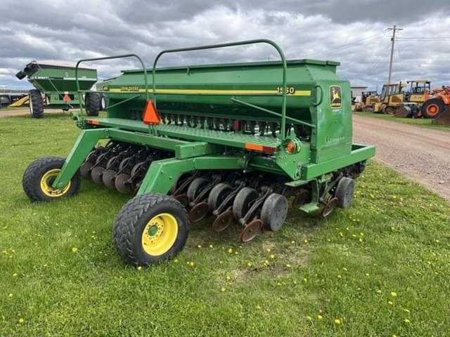 Image of John Deere 1560 equipment image 4