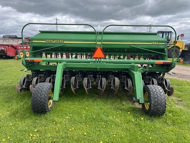Image of John Deere 1560 equipment image 4