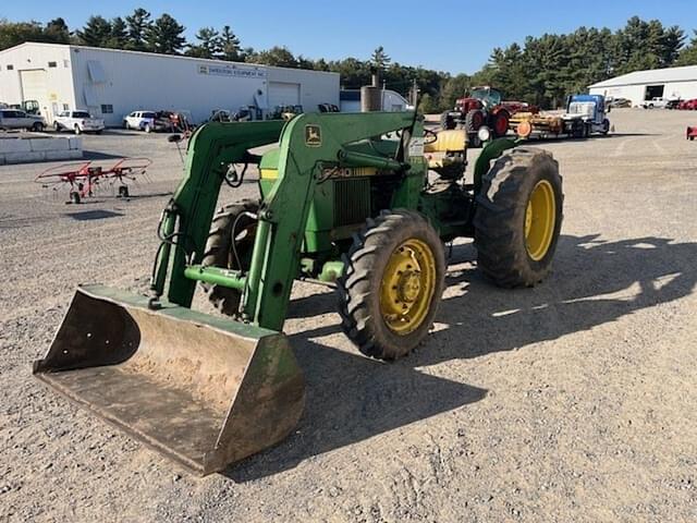 Image of John Deere 2240 equipment image 3