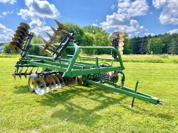 Main image John Deere 230