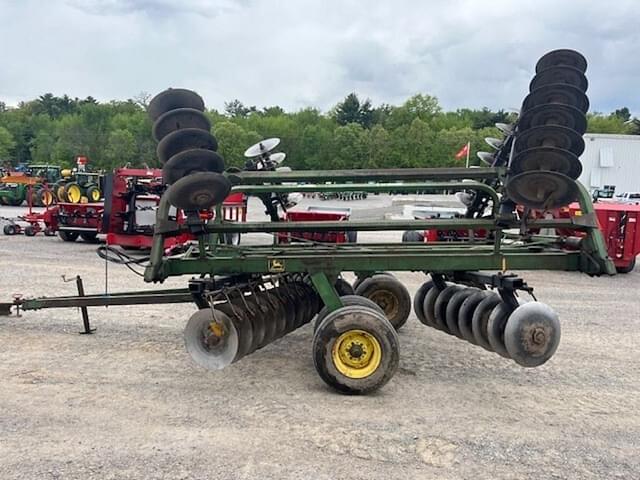 Image of John Deere 230 equipment image 2