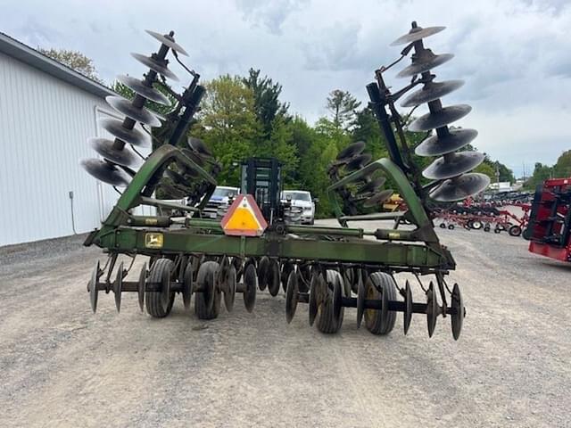 Image of John Deere 230 equipment image 4