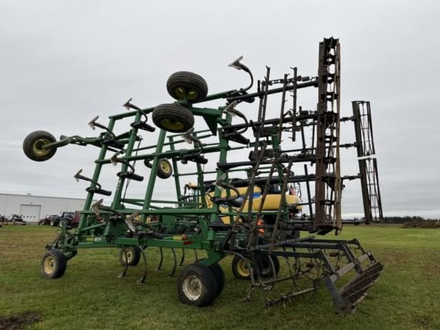 Image of John Deere 2410 equipment image 2
